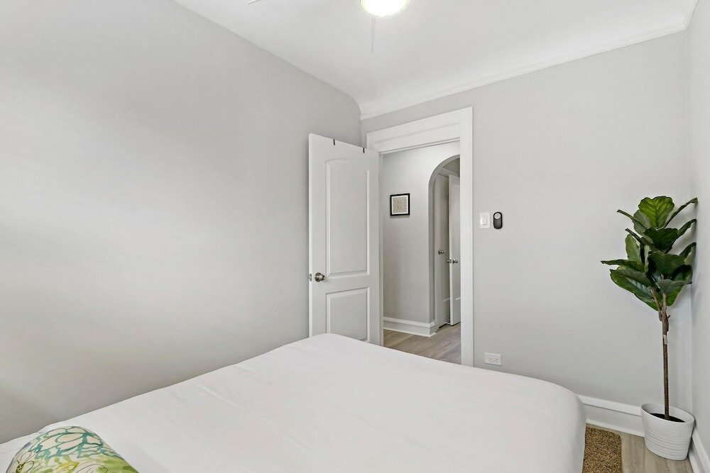 Фото Appealing Montrose 1br in Portage Park