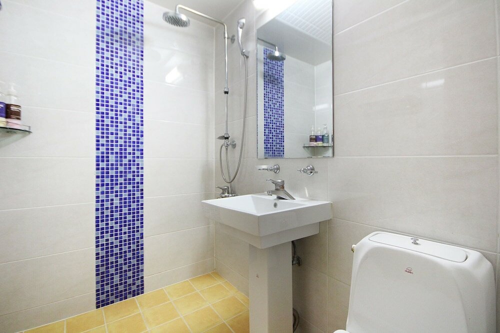 Фото Yeosu One Self Check-in Motel