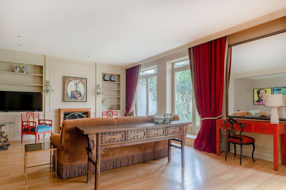 Фото Louise Royal Residence