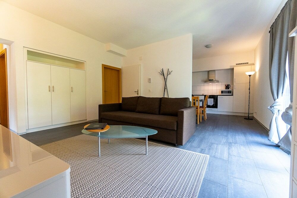 Фото Los Lorentes Residences - Bulle