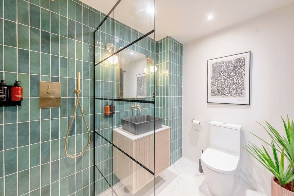 Фото Contemporary Elegance - 2bd Flat, Clapham!