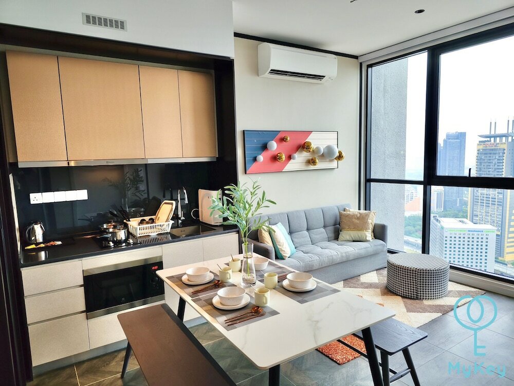 Фото Scarletz Suites Klcc by Mykey Global