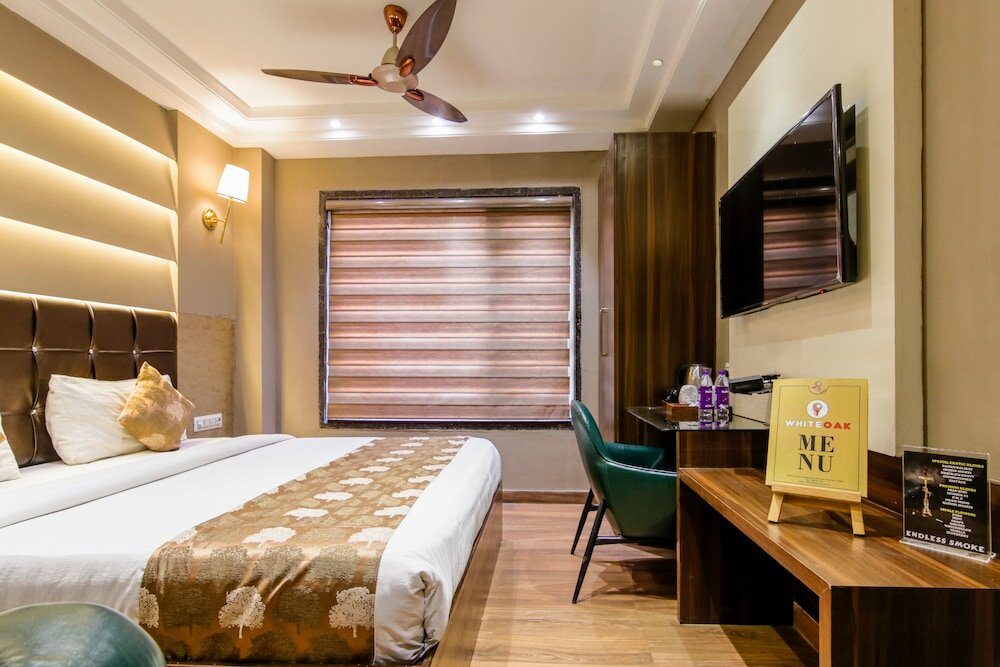 Фото Hotel Oak plaza New Delhi