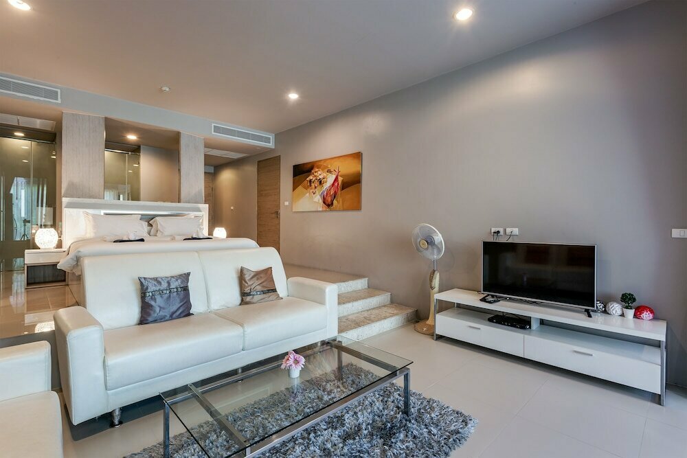Short-term housing rental Veloche Home Studio 312, Phuket Province, photo