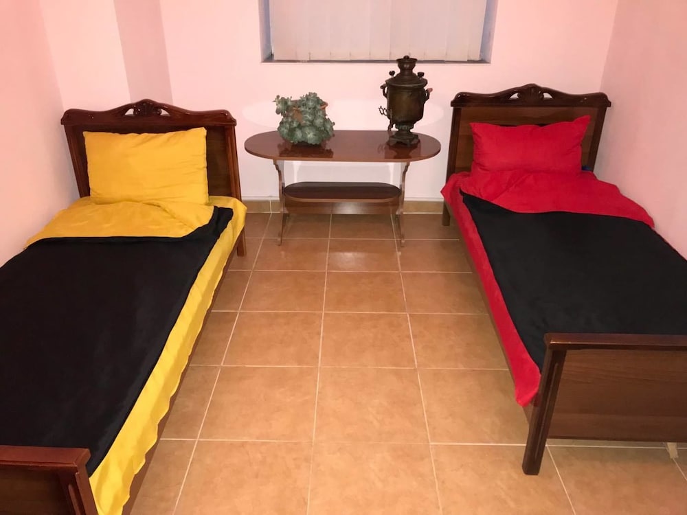 Фото Light Guest House