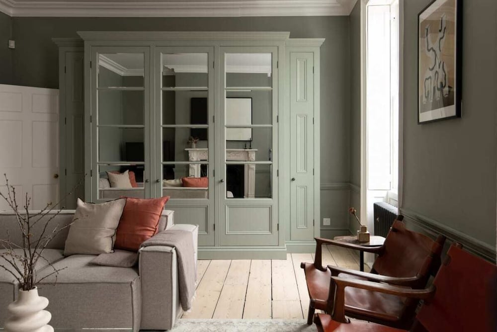 Фото The Southwark Arms - Glamorous 5bdr House With Garden