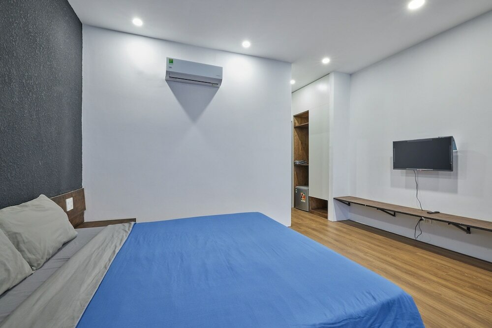 Фото The Garden Capsule Hotel