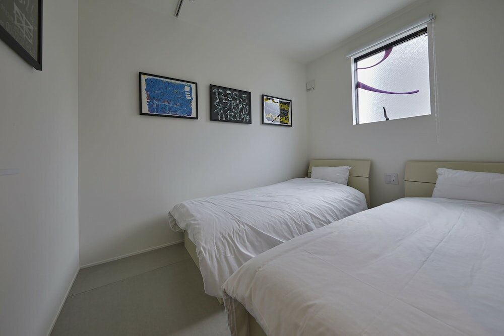 Фото Gallery Hotel Distortion 9