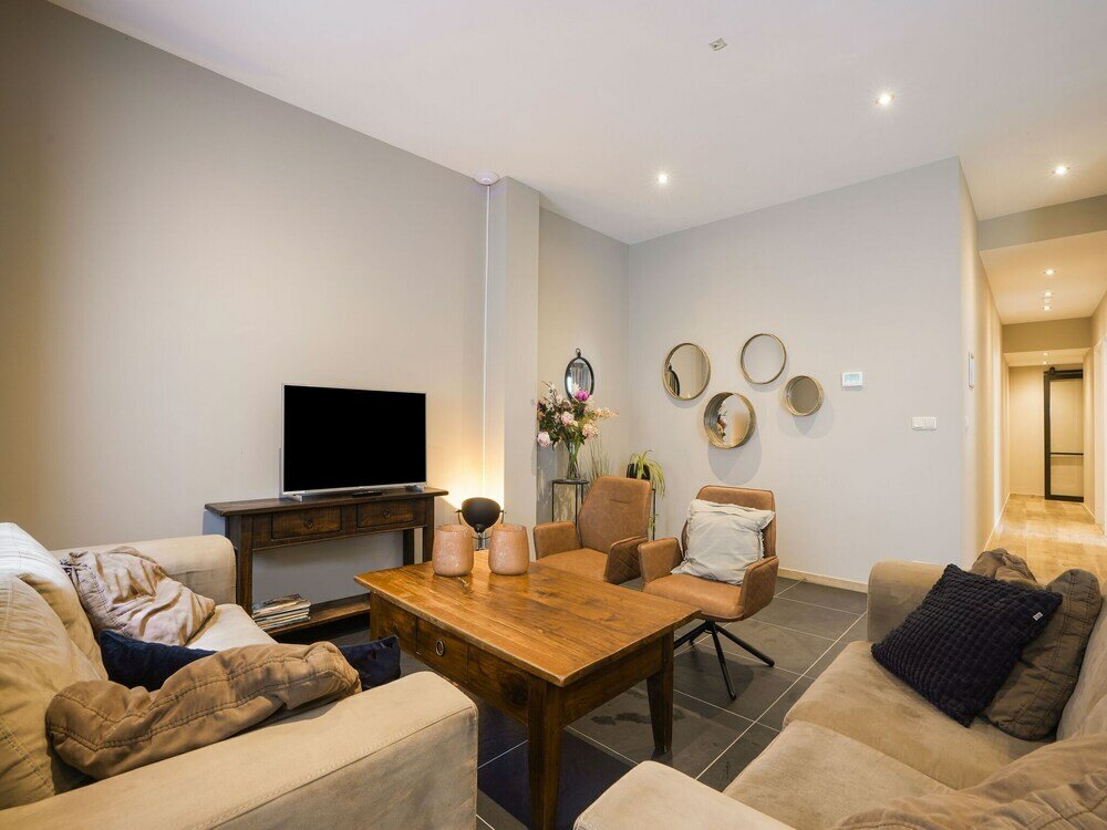 Фото Modern Holiday Home in Grubbenvorst near River Maas