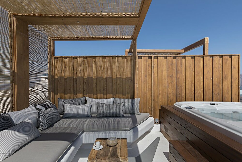 Фото 3 Elements by Stylish Stays