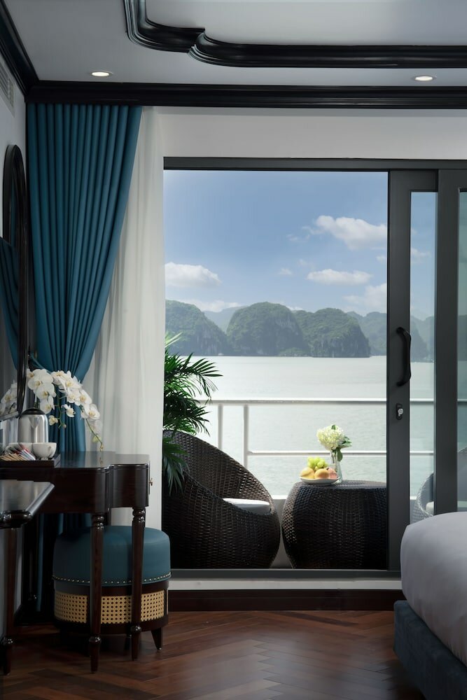 Фото Catherine Cruises