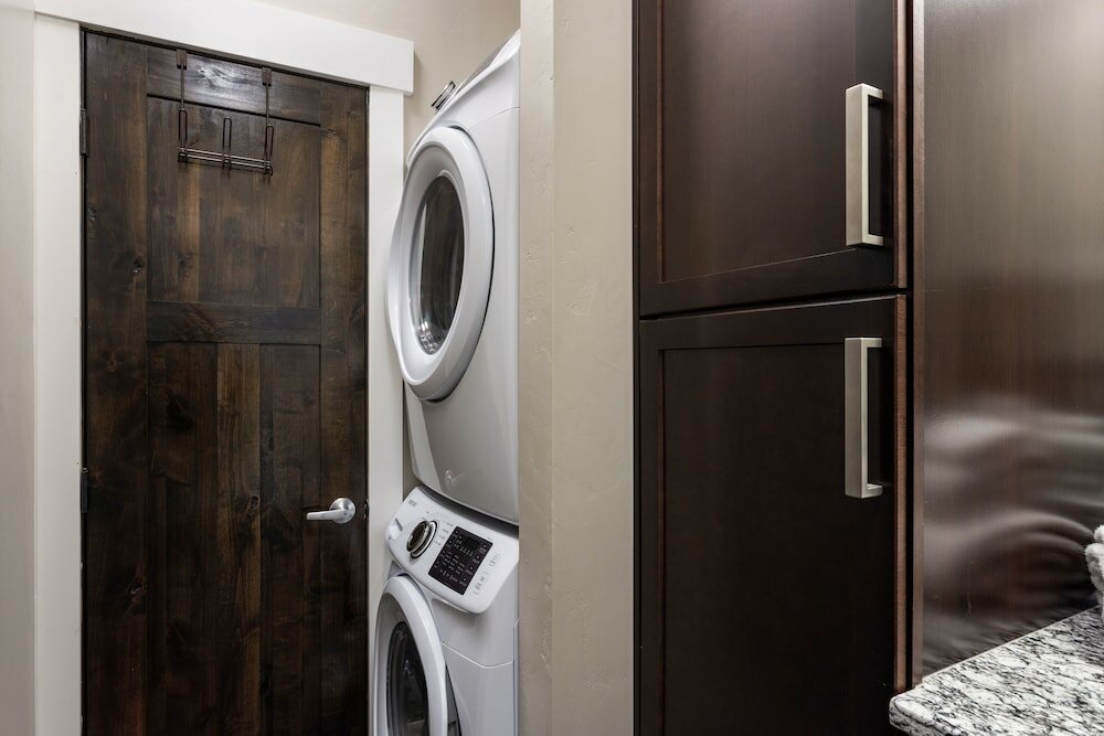 Фото The Yellowstone Hideaway Unit C