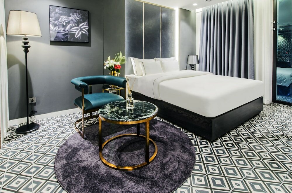 Фото Hotel the Castle Sincheon