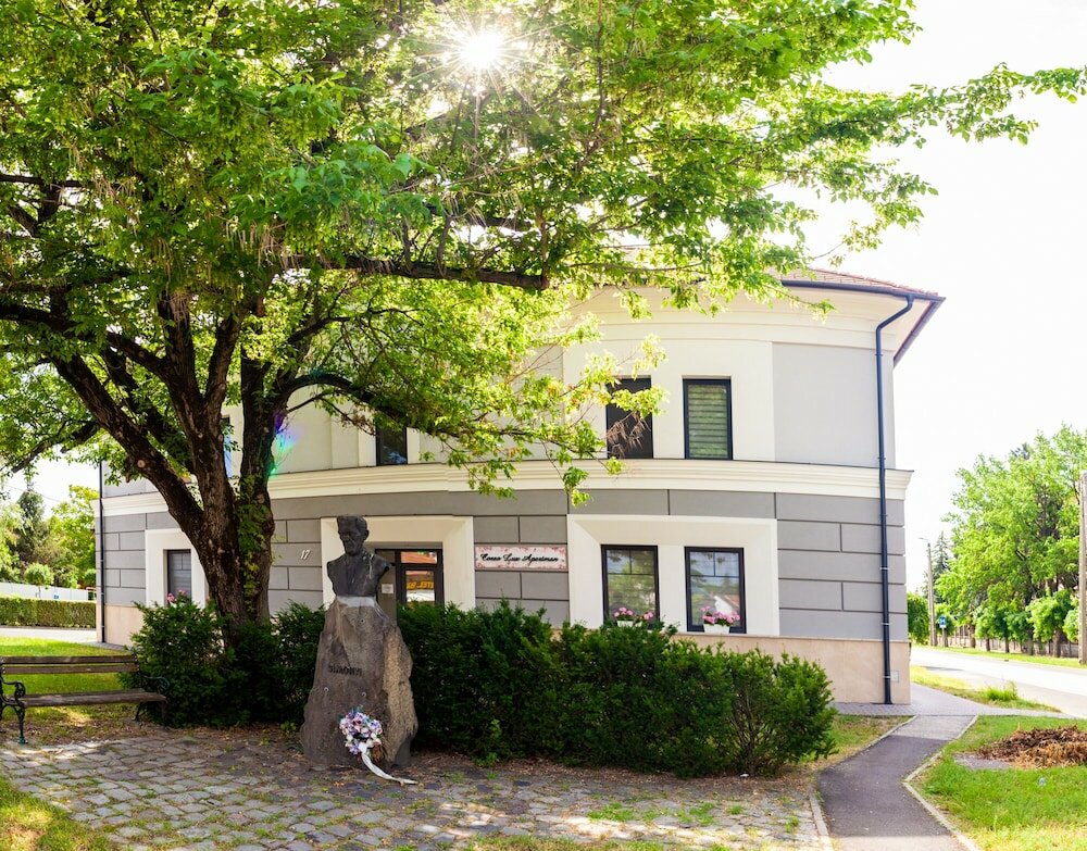 Фото Corso Lux Apartman