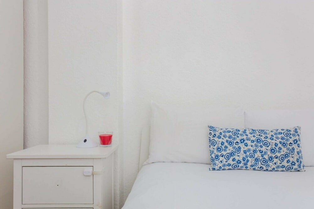 Фото Contemporary 2 Bedroom Flat in Bayswater