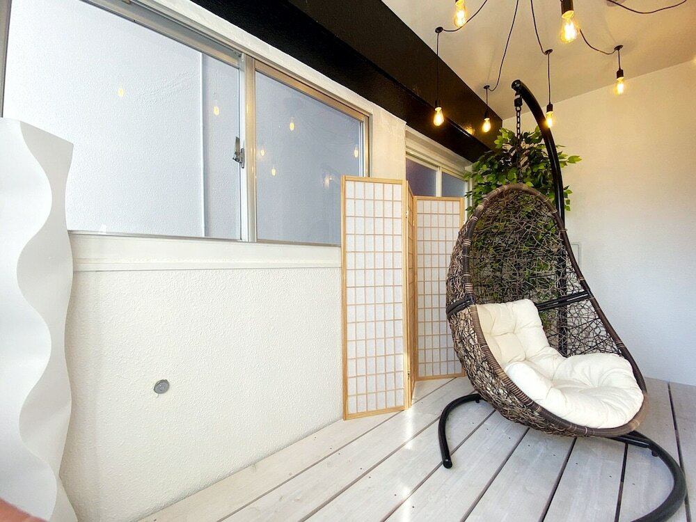 Фото Chatan Tall House