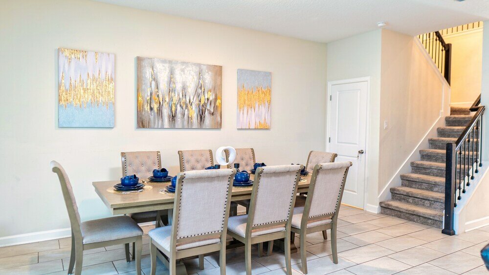 Фото Lakeview Luxury 9 Bedroom & 5 Bathroom w Private Pool