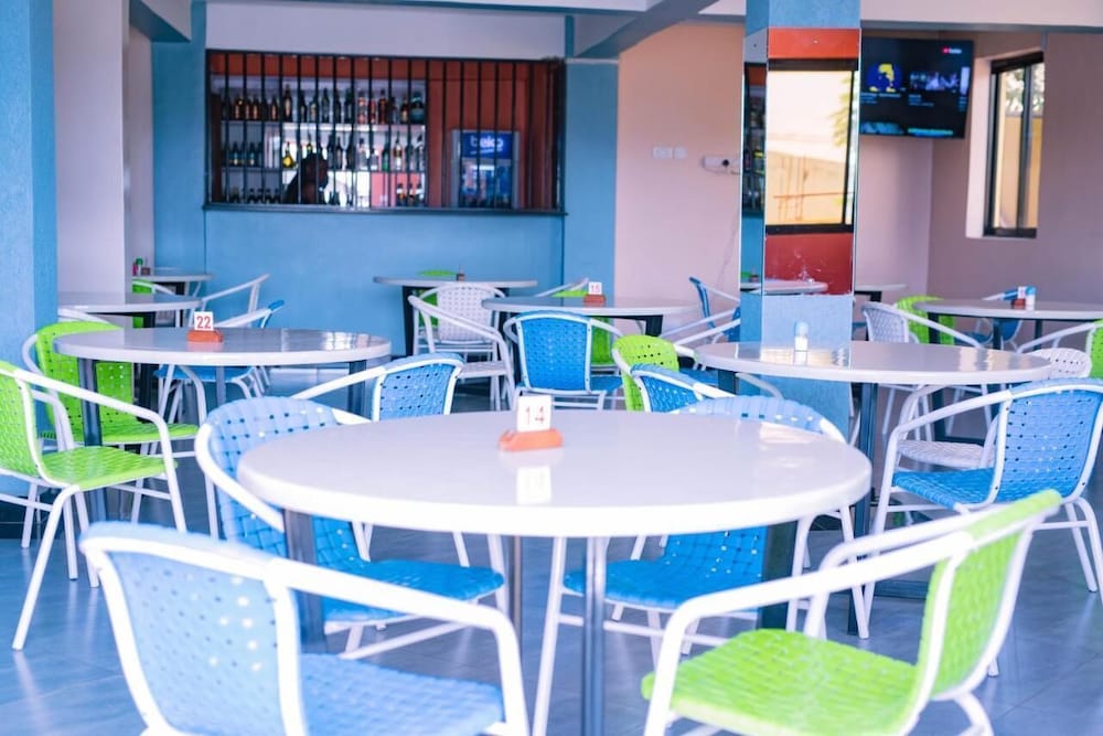 Фото отеля 4