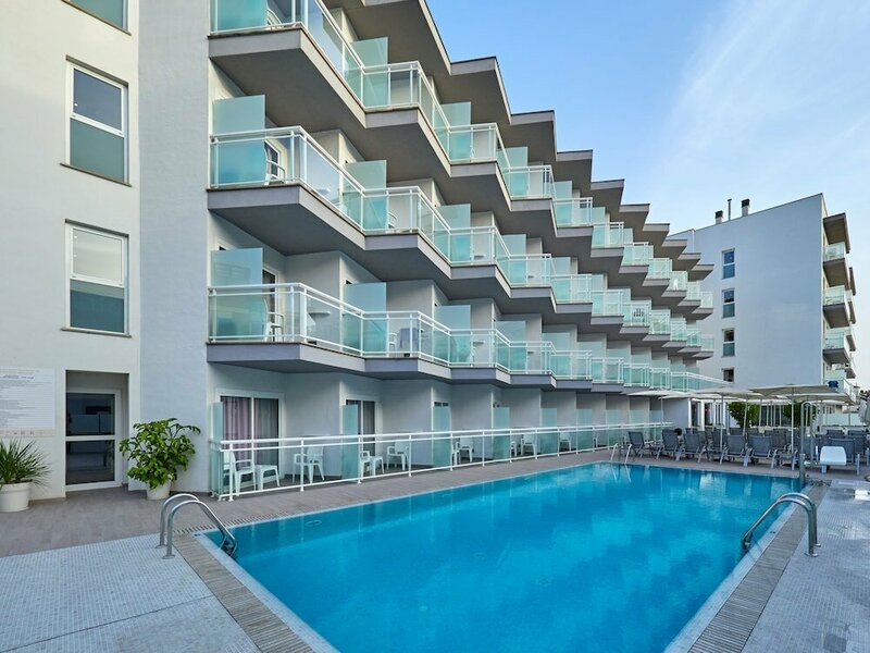 Гостиница Bq Amfora Beach