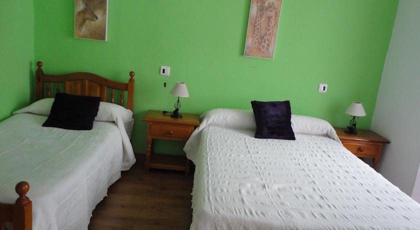 Фото Pensión Ronda Sol