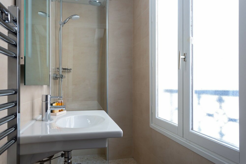 Фото Hotel 15 Montparnasse