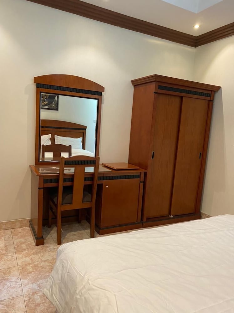 Фото Tabuk Star 1