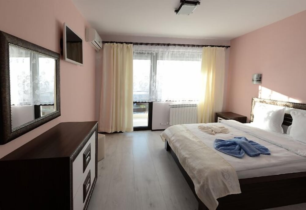 Фото Kompleks Kralsko Selo