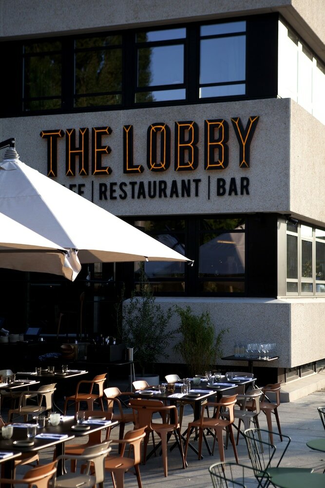 Фото Hotel V Fizeaustraat