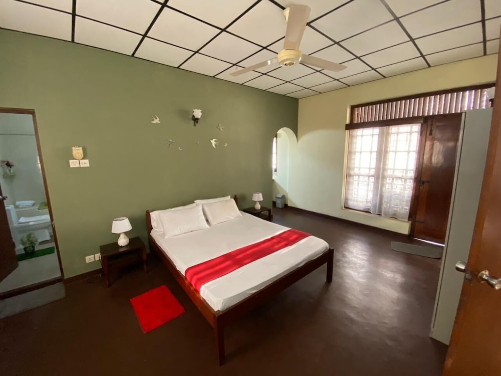 Фото Oasis Colombo