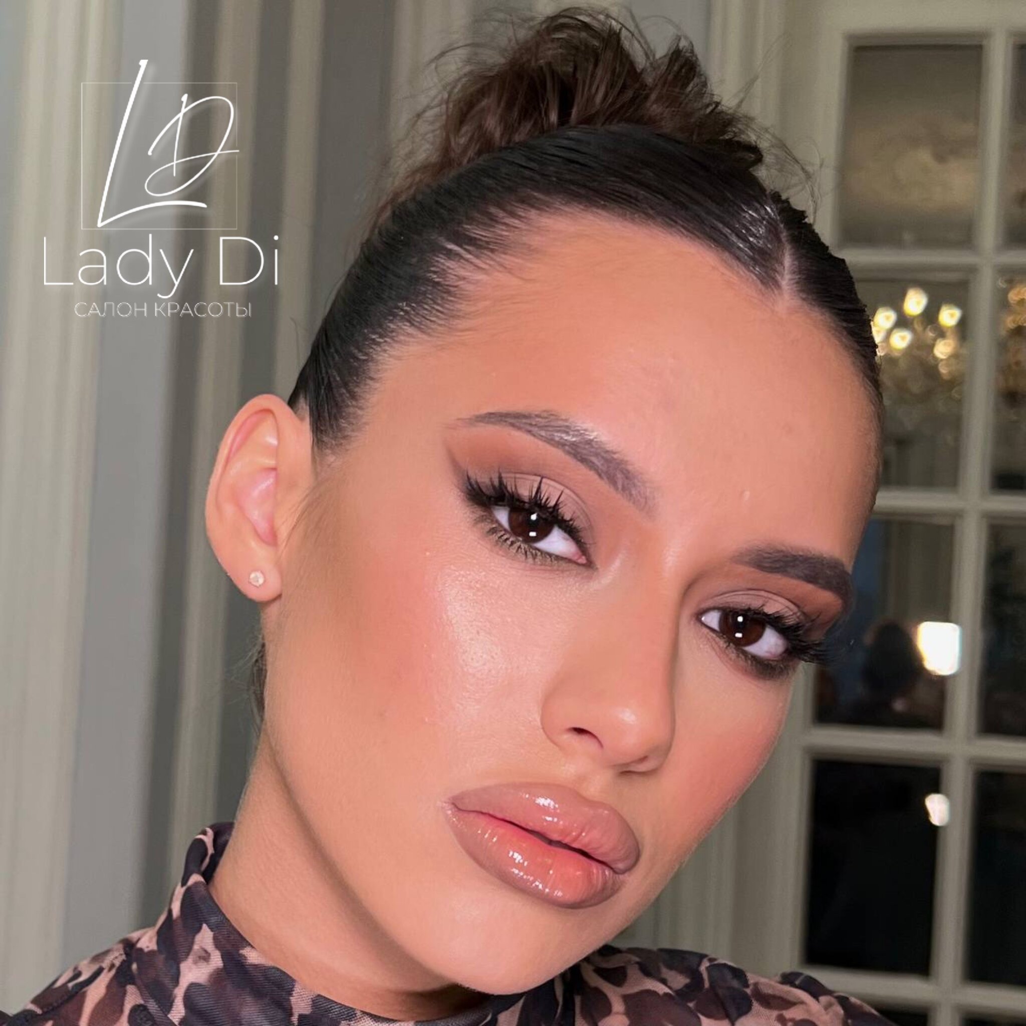 Doktor tomonidan bokira qiz bilan jinsiy aloqa video