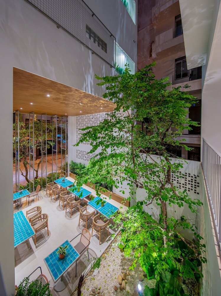 Фото Prana Boutique Hotel and Apartments