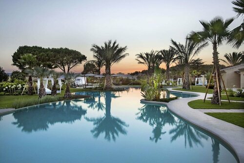 Гостиница 7Pines Resort Sardinia-A Destination by Hyatt