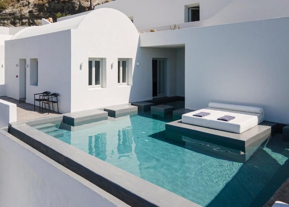 Фото Santonero - The Philoxenia Project