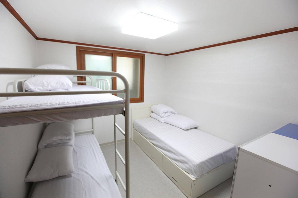 Фото Lombard House - Hostel