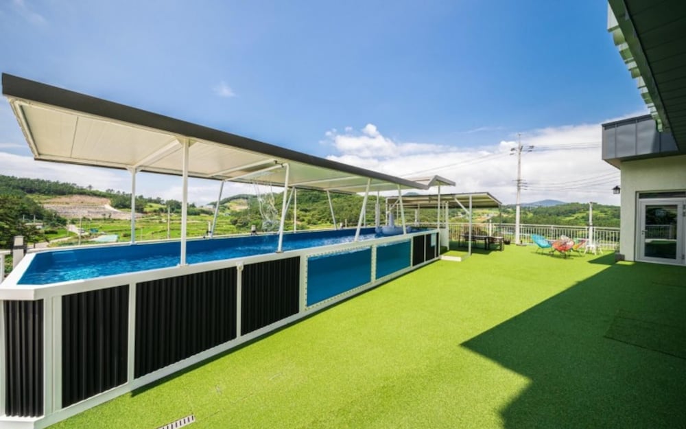 Фото Yeosu Little Forest Pension