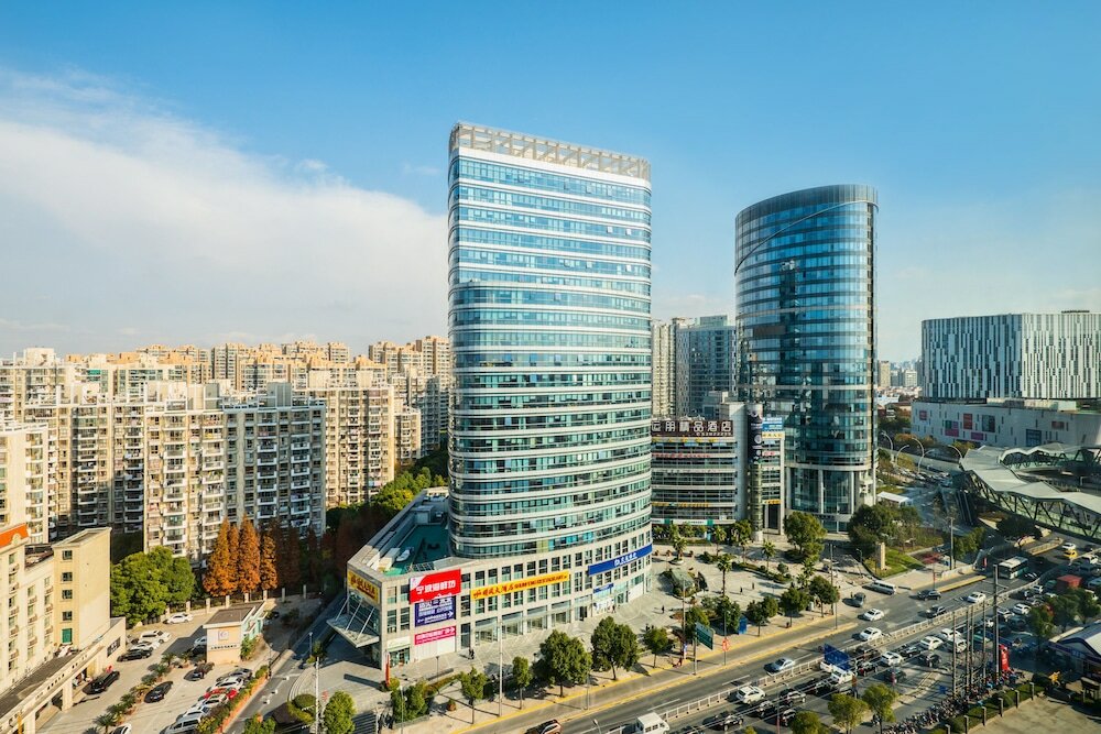 Фото Crowne Plaza Shanghai Noah Square