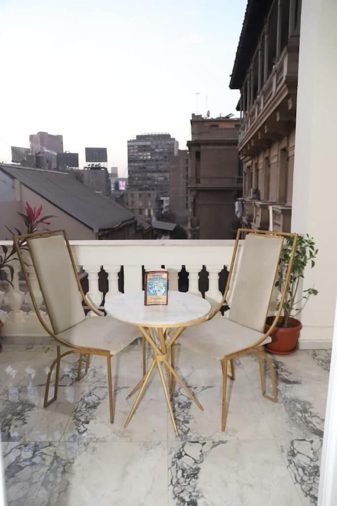 Фото Palace Court