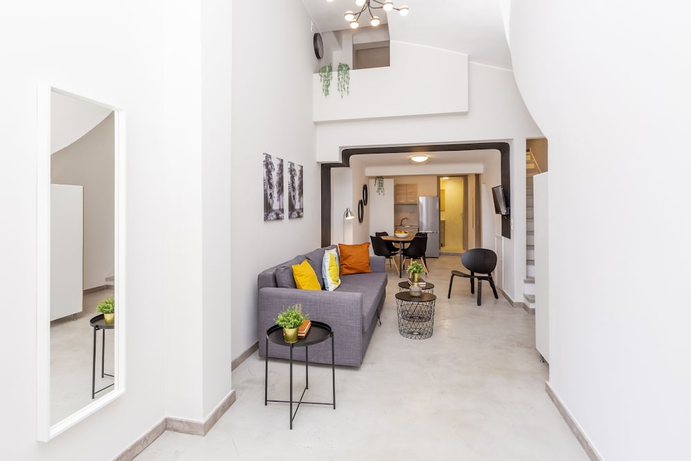 Фото Psirri Lofts