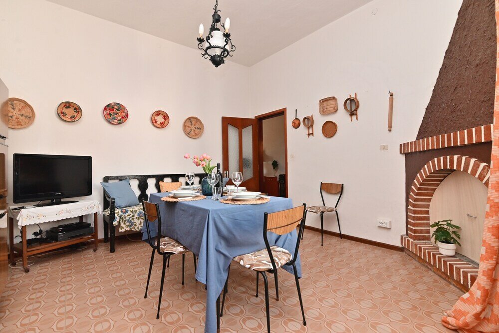 Фото IzzHome Colonial