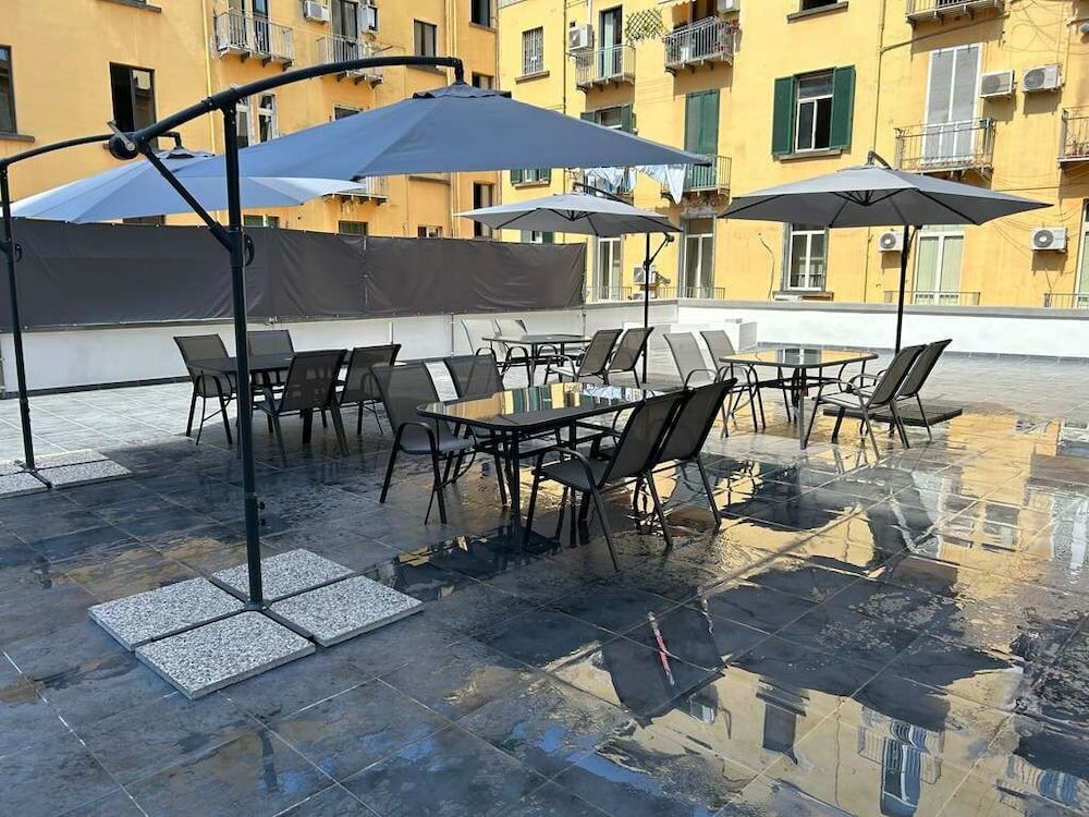 Фото Royal Rooms Station Napoli