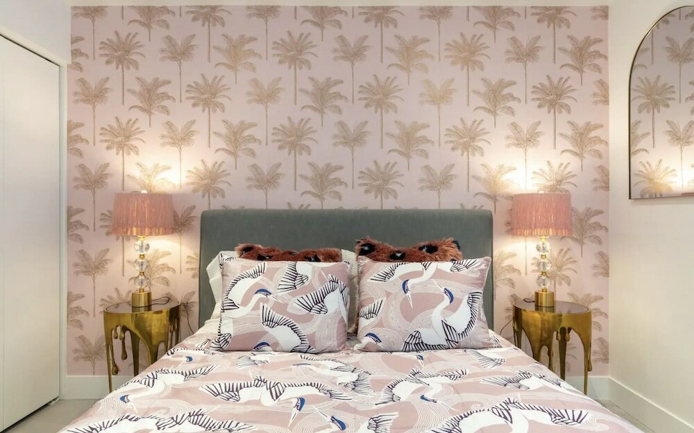 Фото The Blush & Beverly