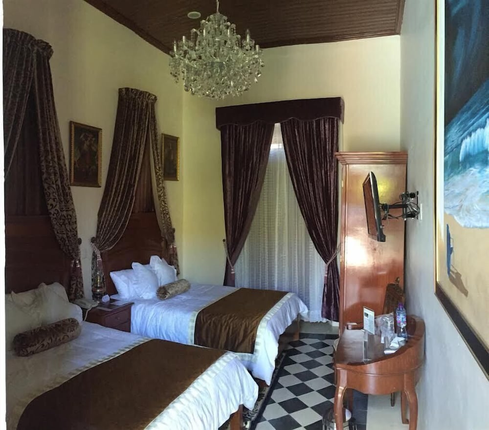 Фото Hotel La Casa del Marques de Comillas