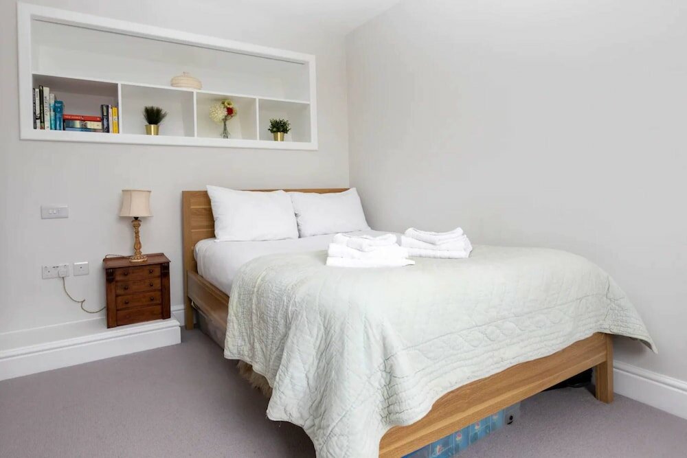 Фото Homely 1 Bedroom Apartment in Fulham!