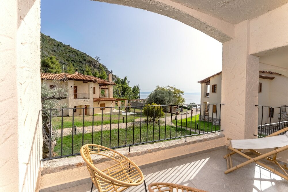 Фото Selina Kaminos Evia