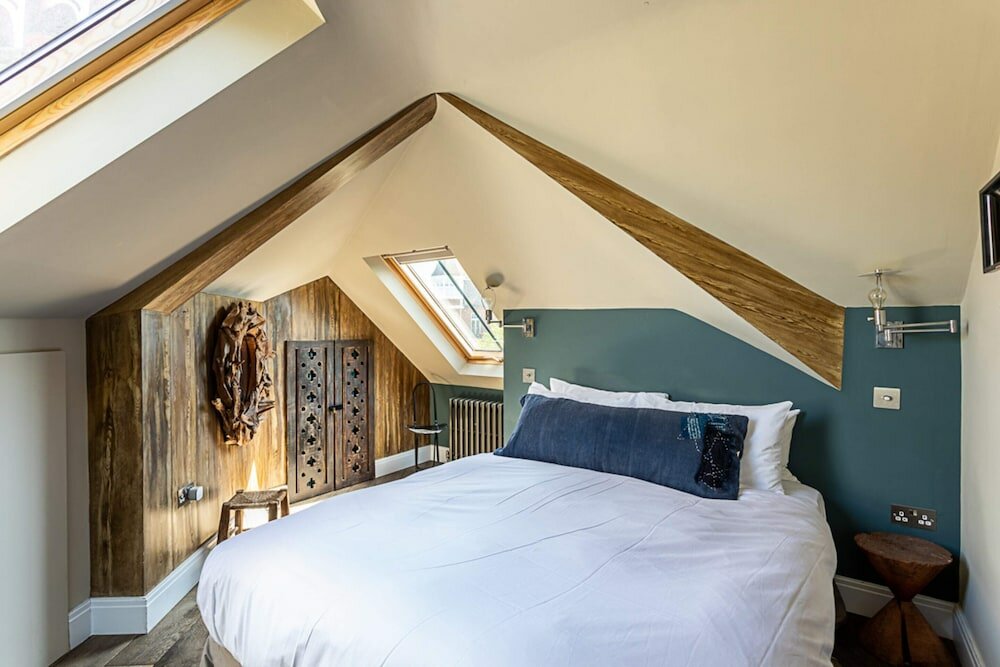 Фото Stunning Penthouse Apartment Near Battersea Park