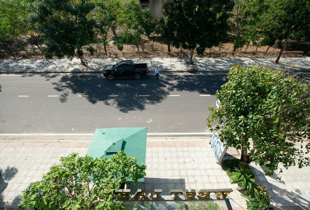 Фото West Lake Hotel