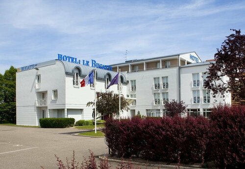 Гостиница Hotel Le Bugatti в Мольсайме