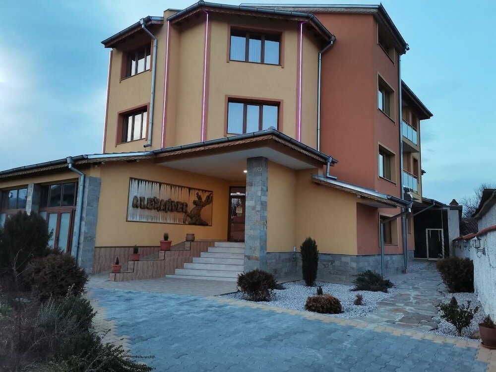 Фото отеля 1