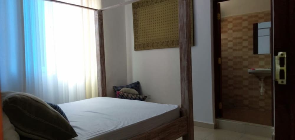 Фото Mtwapa Luxury Apartments by Chh