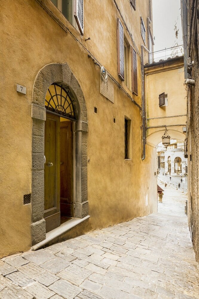 Фото The Balcony Suite -Piazza del Campo View